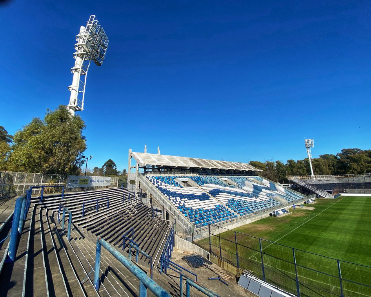 Continan las obras en el Estadio Juan Carmelo Zerillo – Club de Gimnasia y Esgrima La Plata