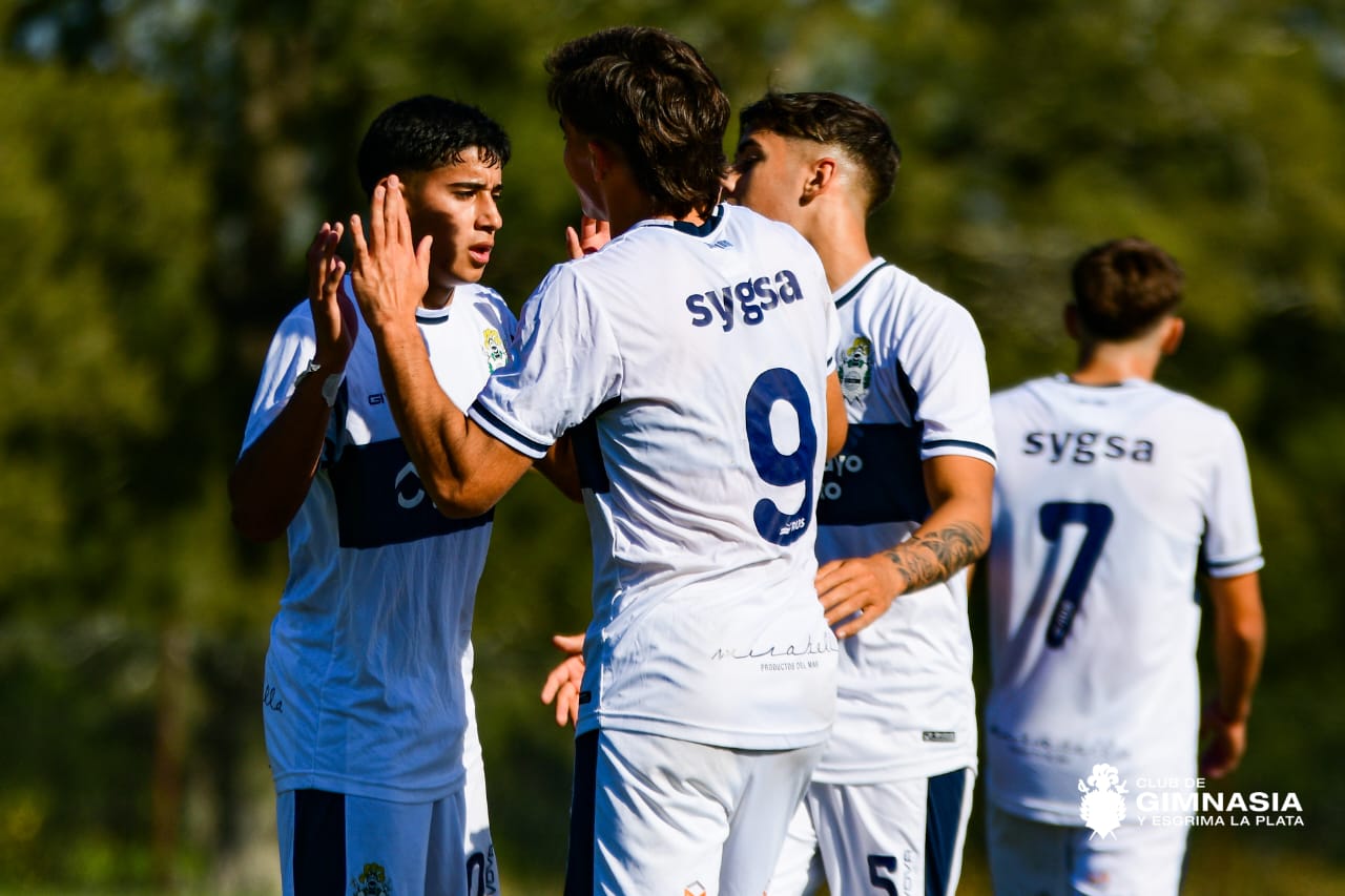 Argentine football club Introduction: Unión de Santa Fe, Club Atlético  Nueva Chicago, Gimnasia y Esgrima de Jujuy, Club Atlético Colegiales